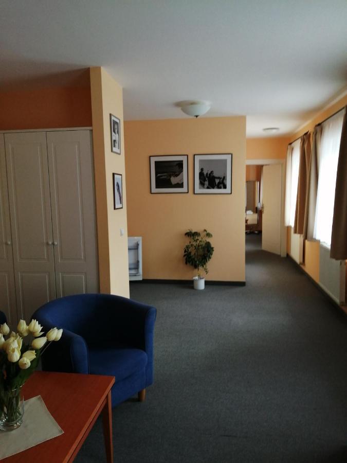 Apartmany Cesky Dvur Mariánské Lázně Dış mekan fotoğraf