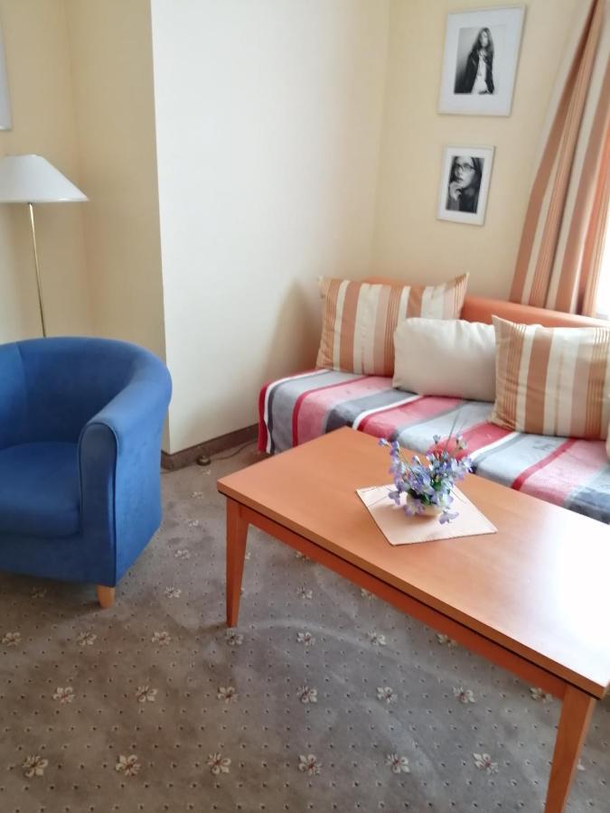Apartmany Cesky Dvur Mariánské Lázně Dış mekan fotoğraf