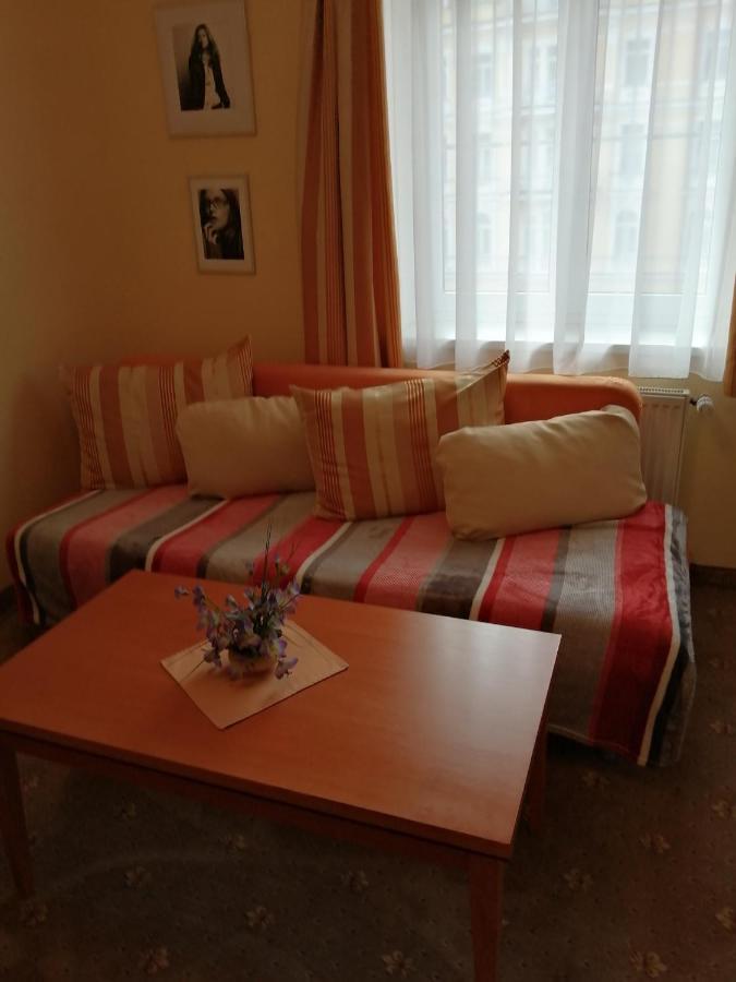 Apartmany Cesky Dvur Mariánské Lázně Dış mekan fotoğraf